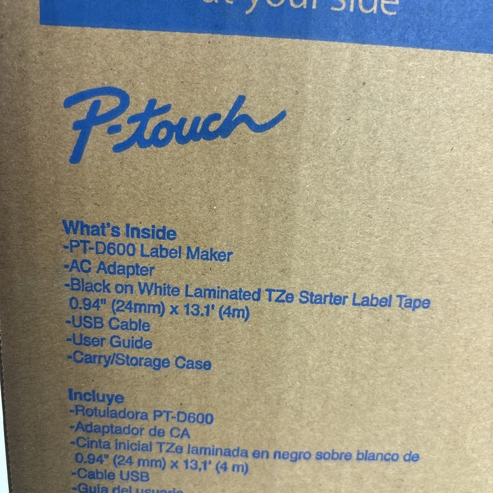 Brother P-touch PT-D600VP PC Connectable Label Maker W/Hard Case AC Adapter Tape